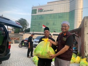 Sambut Idul Adha 1445 Hijriah, BPRS HIK Parahyangan Salurkan 1.000 Paket Daging Kurban